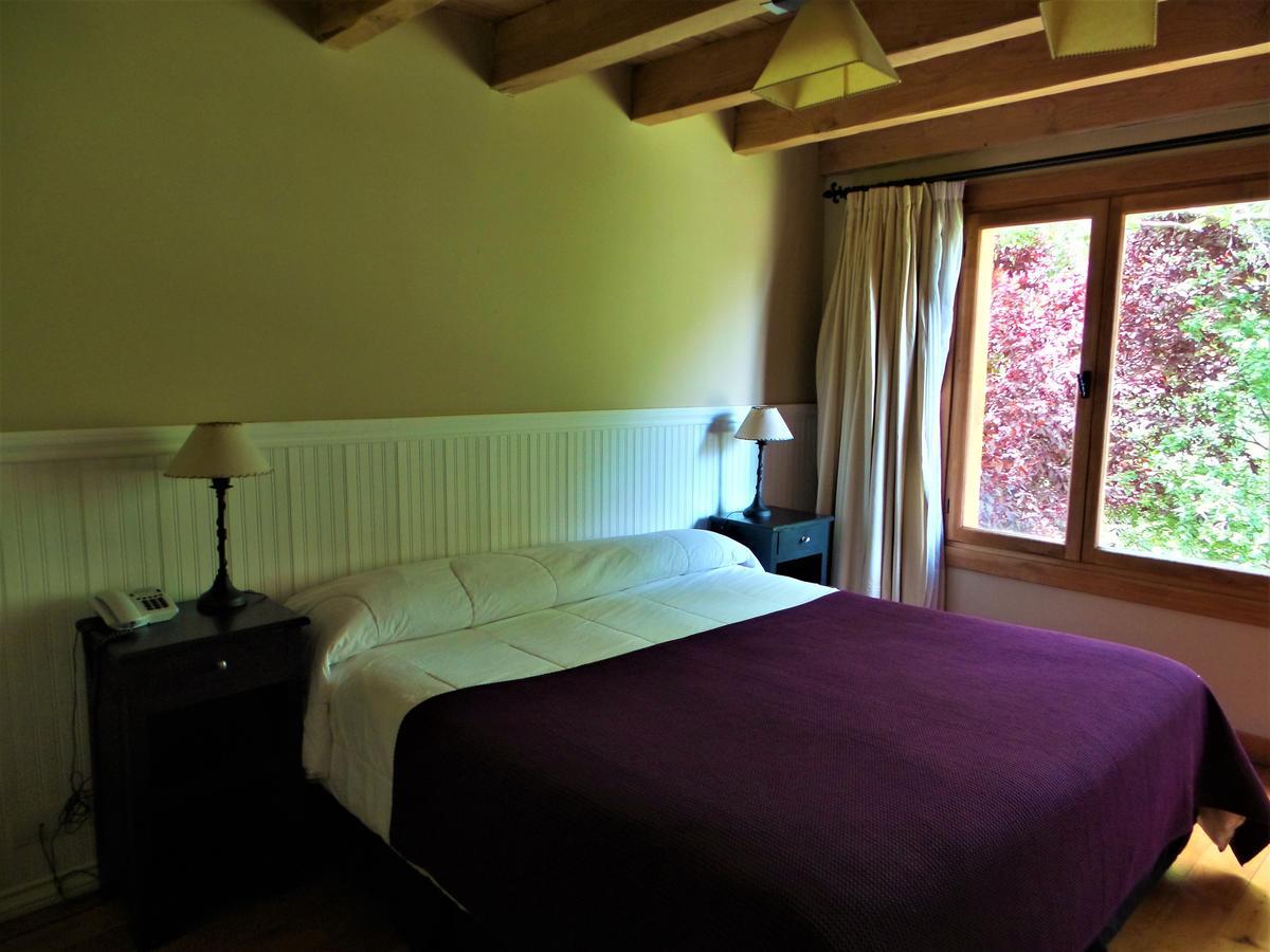Hosteria El Establo Villa La Angostura Esterno foto