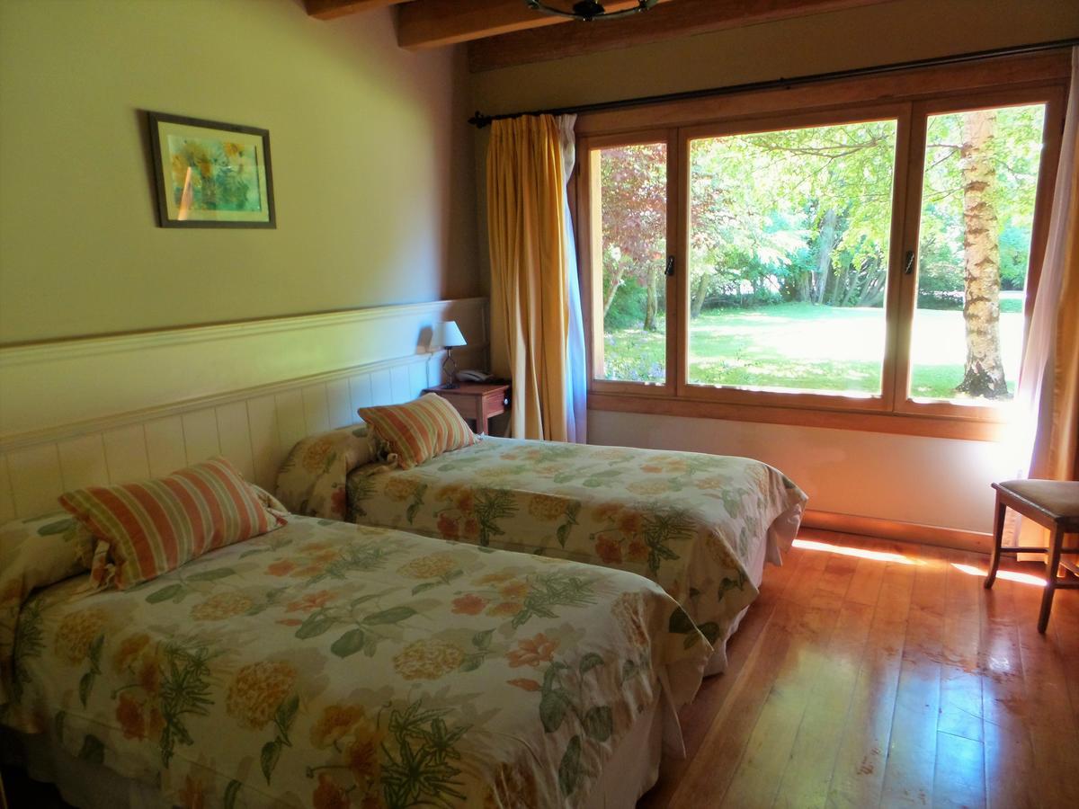 Hosteria El Establo Villa La Angostura Esterno foto